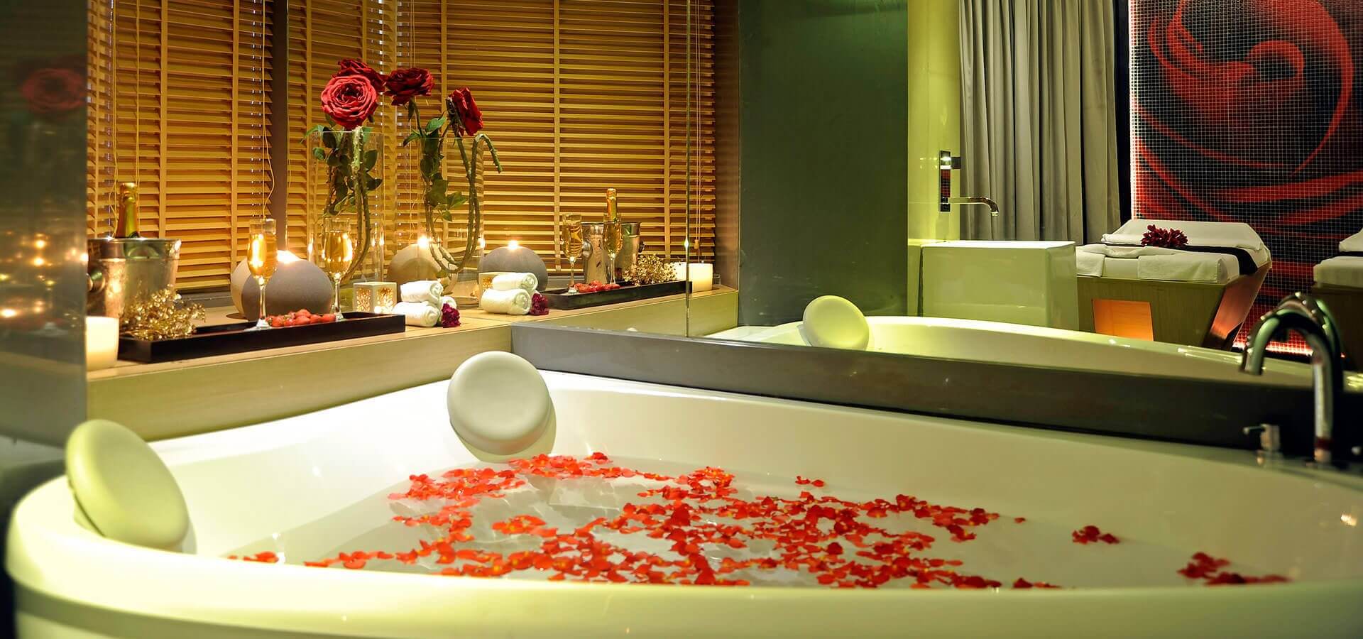 best spa hotels in Juhu, spa treatments at Hotel in Juhu, spa packages in Juhu