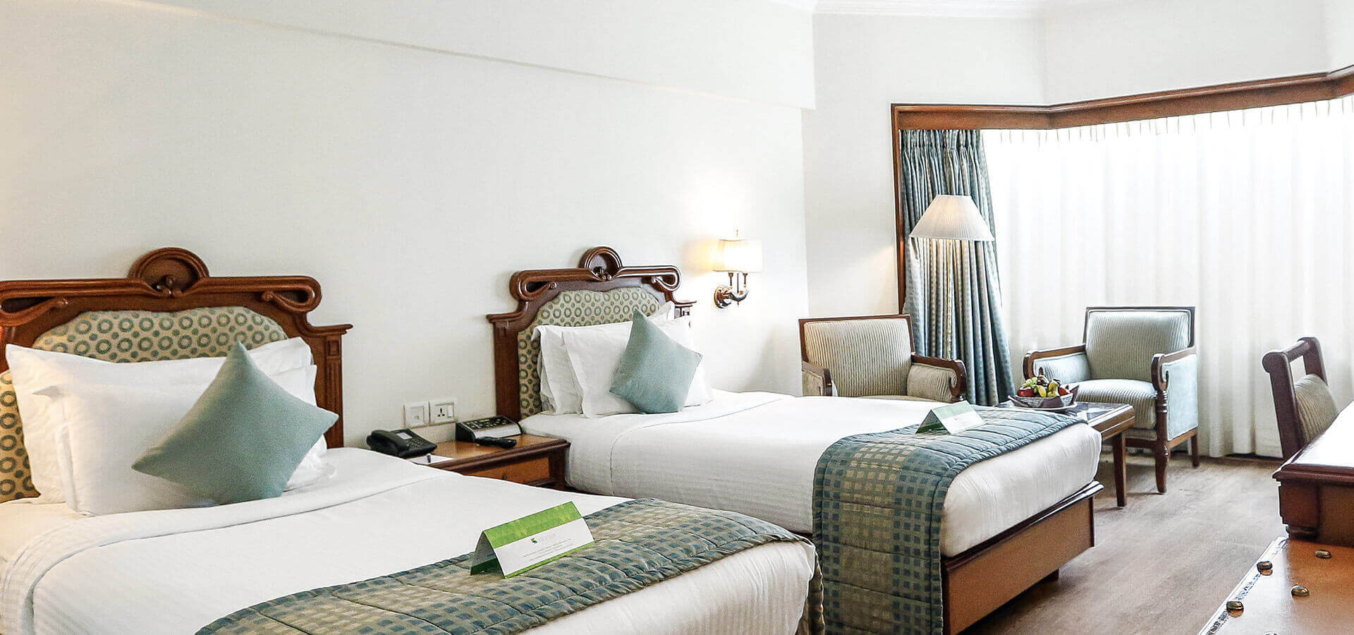 hotel near Juhu beach, list of hotels in Juhu mumbai, Hotels near Mumbai Domestic Airport